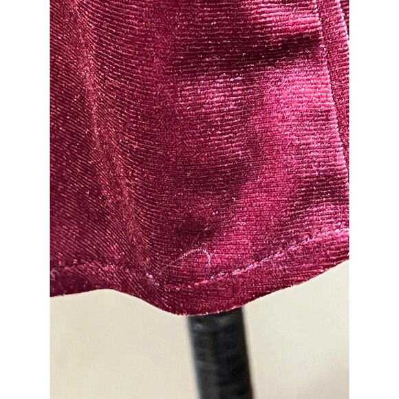 Old Navy Women's Velvet Velour Sleeveless Top Shirt Red Oversized Size Medium - Picture 9 of 13